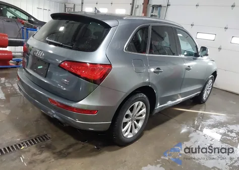 2016 Audi Q5 2.0T Premium z USA, uszkodzony, nr VIN WA1L2AFP1GA072535